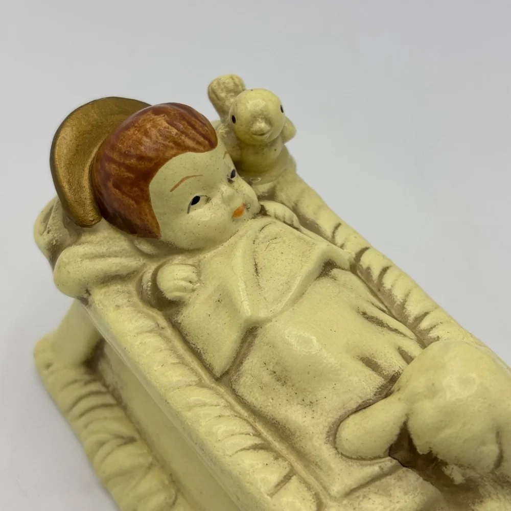 Vintage Lund’s Lites Baby Jesus Manger Figurine Korea Nativity Lamb Dove 1980s